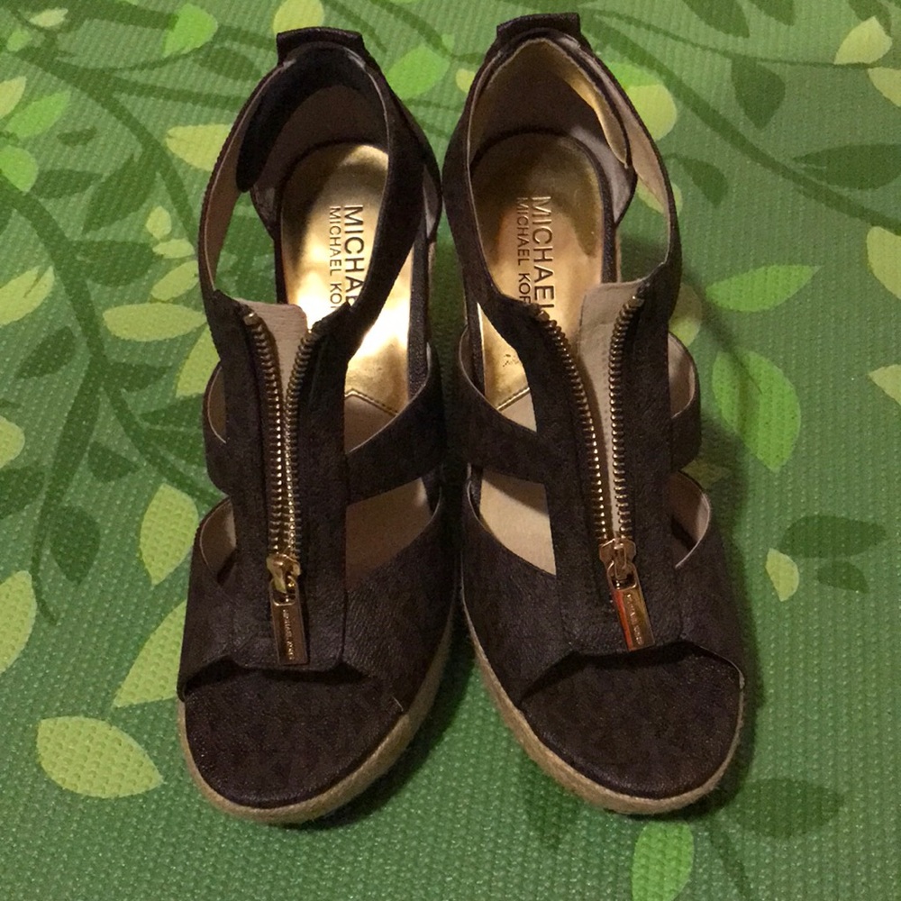 Michael Kors signature brown wedges